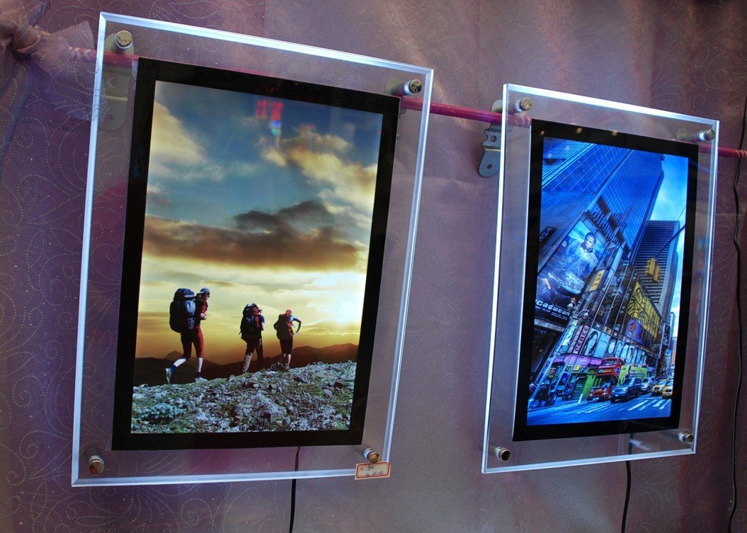 bang-hieu-khung-tranh-led-04