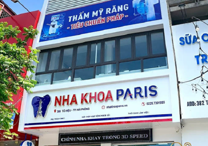 Làm bảng hiệu nha khoa đúng tiêu chuẩn